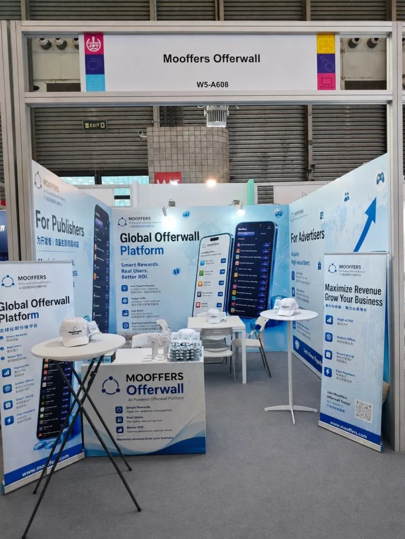 Mooffers Offerwall booth W5-A608 at the Shanghai expo